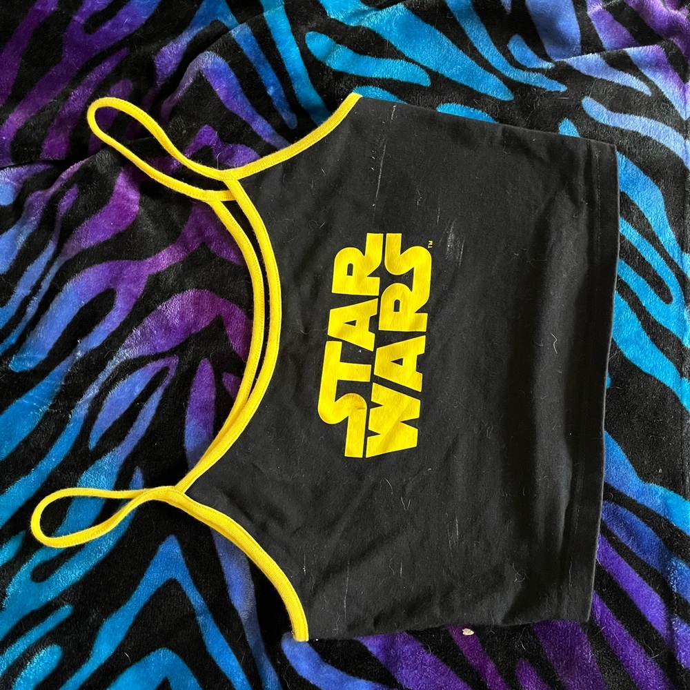 Star Wars stretchy crop top
